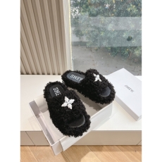 Other Slippers